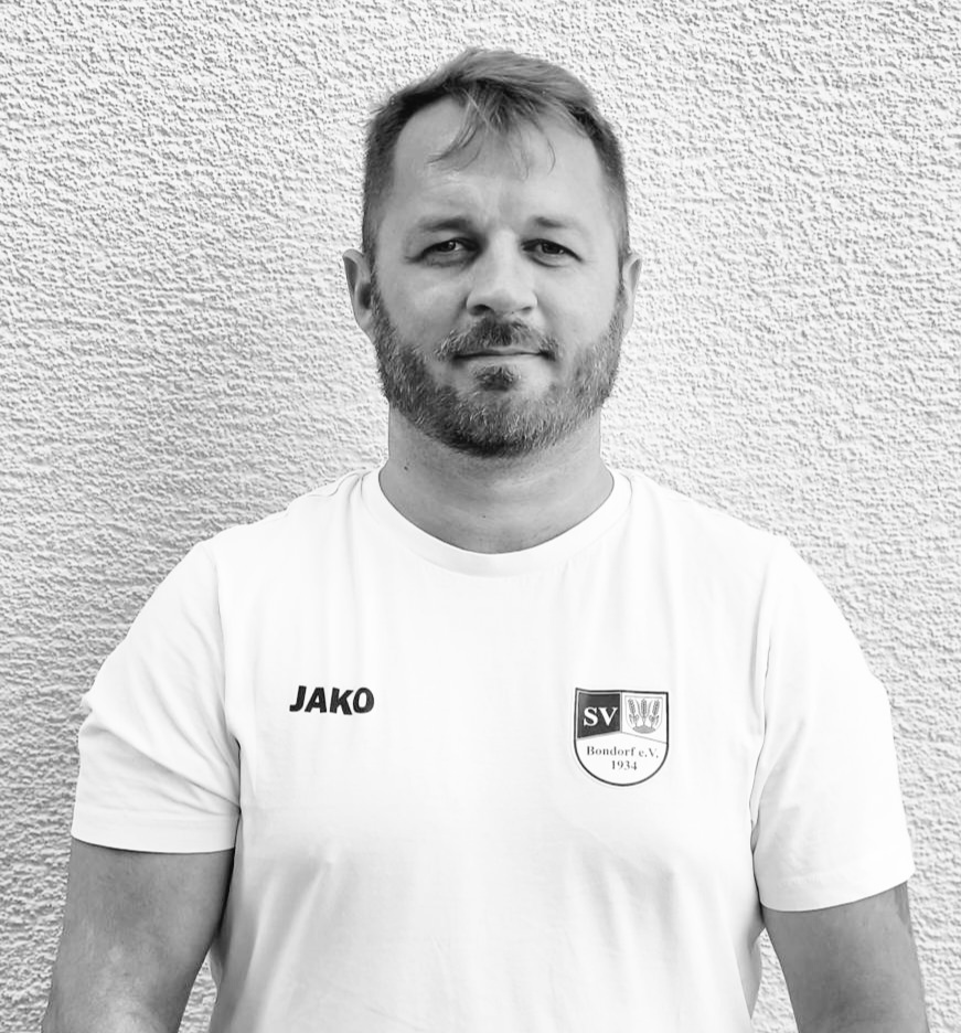 Tief bewegt mussten wir die Nachricht vom plötzlichen Tod unseres Trainers Timo zur Kenntnis nehmen